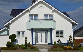 Ferienwohnung am Park - Vulkanferien